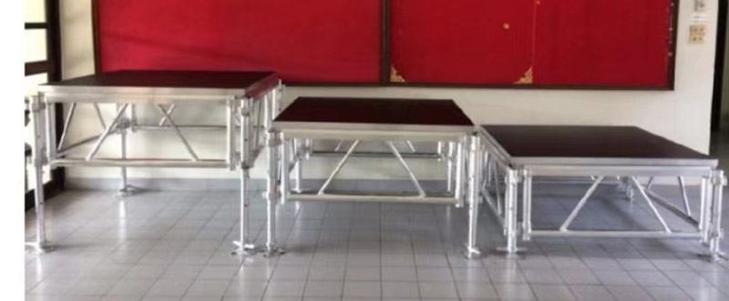 giá sân khấu di động