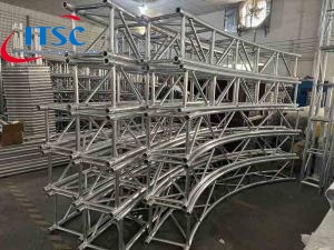 Cần bán bộ giàn đèn cong 2M