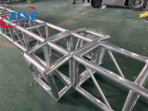 Giàn hộp mạ 400x400mm Góc 2 chiều mái hầm