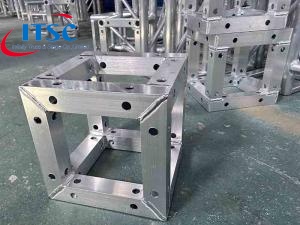 Khối góc biểu ngữ giàn bu lông vuông 300x300mm