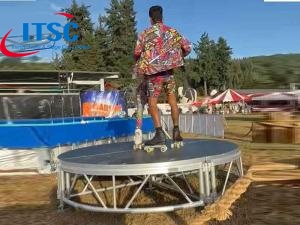 Sân khấu tròn đường kính 8ft với bộ sân khấu di động bằng nhôm 4x4ft